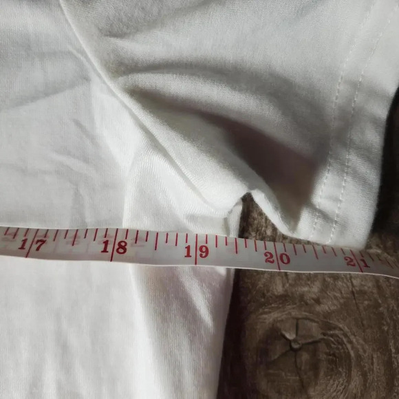 SHEIN Graphic T-Shirt Women's Size Large NWOT - Picture 11 of 15